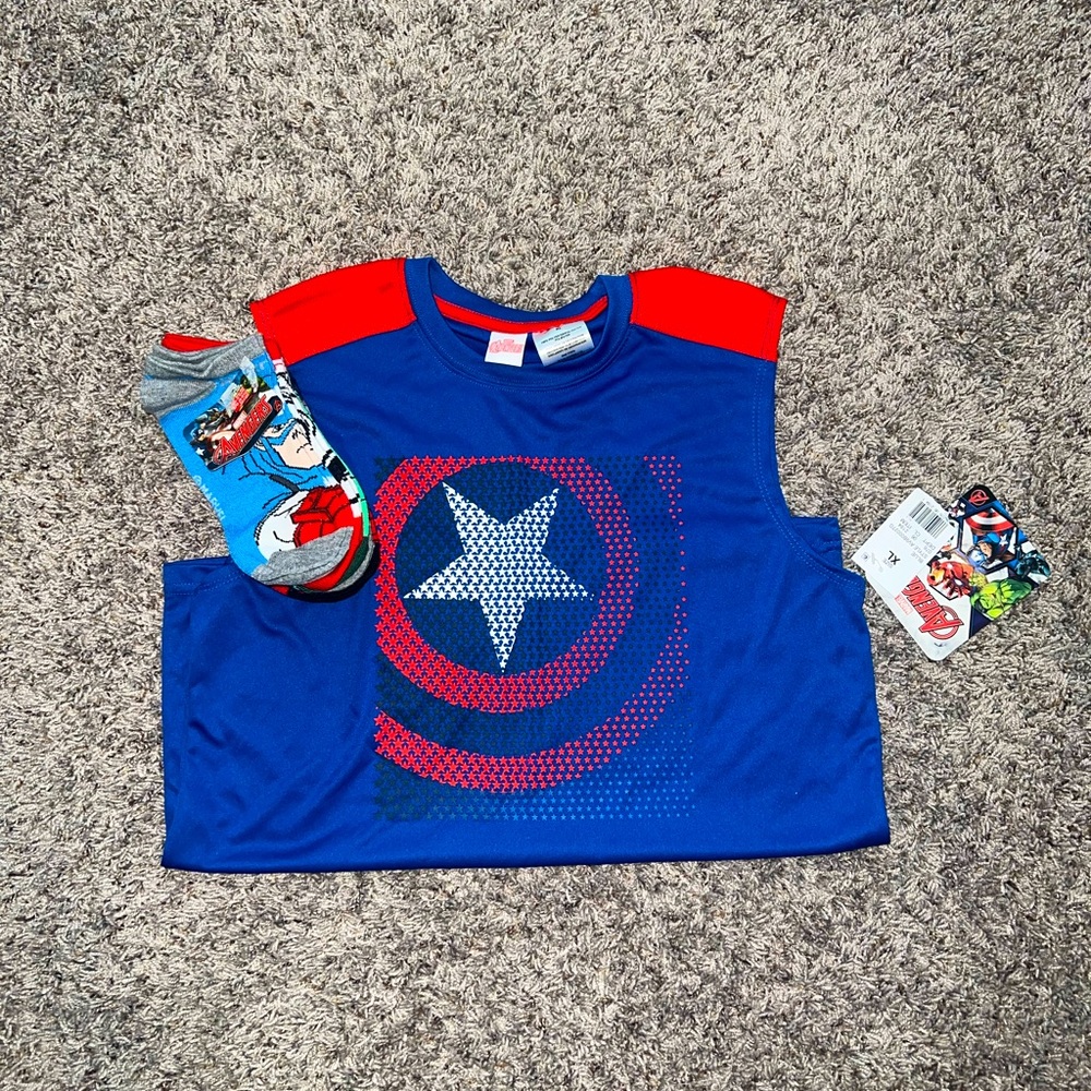Big Boy’s Marvel Avengers Bundle. Size XL.